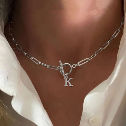 Paperclip Initiaal Ketting met Cirkel Slot