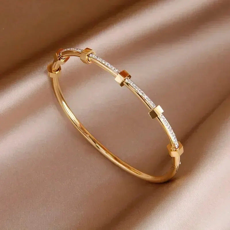 Chique Diamanten Hex Bangle Armband
