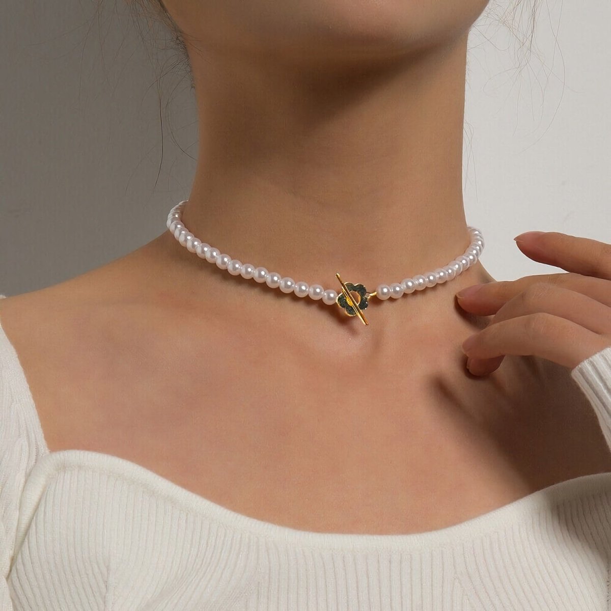 Floral Choker met Bloemsluiting