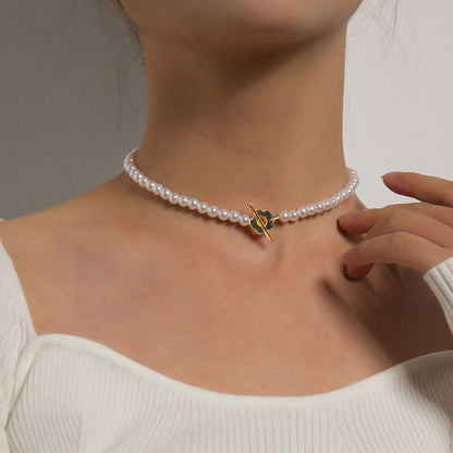Floral Choker met Bloemsluiting
