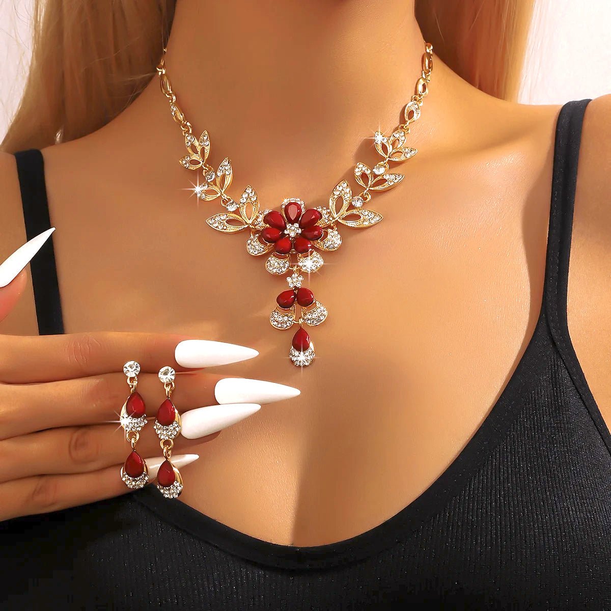 Floral Diamond Ketting en Oorbellen Set