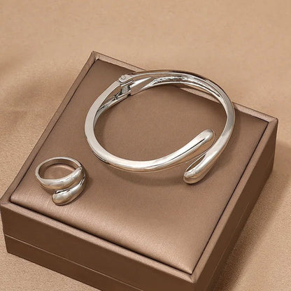 Moderne Wrap Choker Ketting-, Armband- en Ringenset