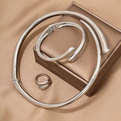 Moderne Wrap Choker Ketting-, Armband- en Ringenset